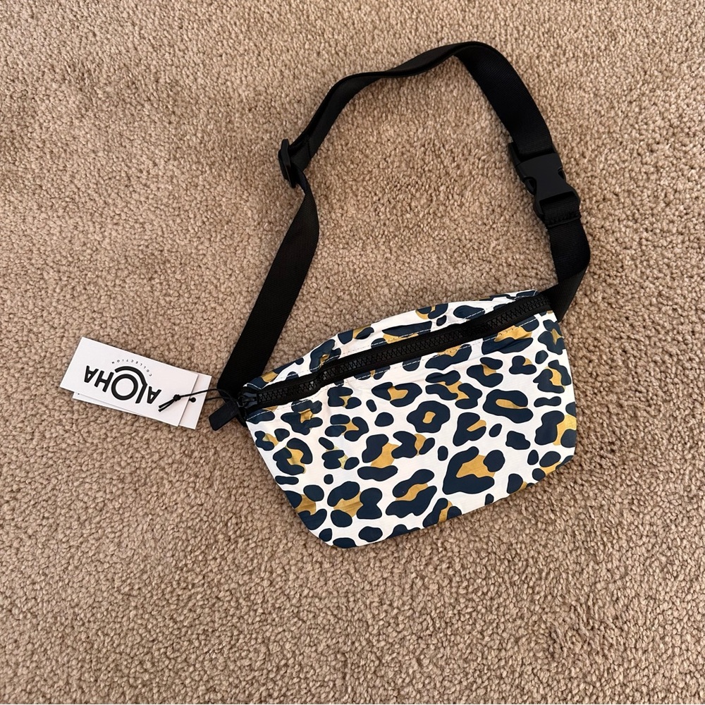 Aloha Collection Hip Pack - navy and gold animal print